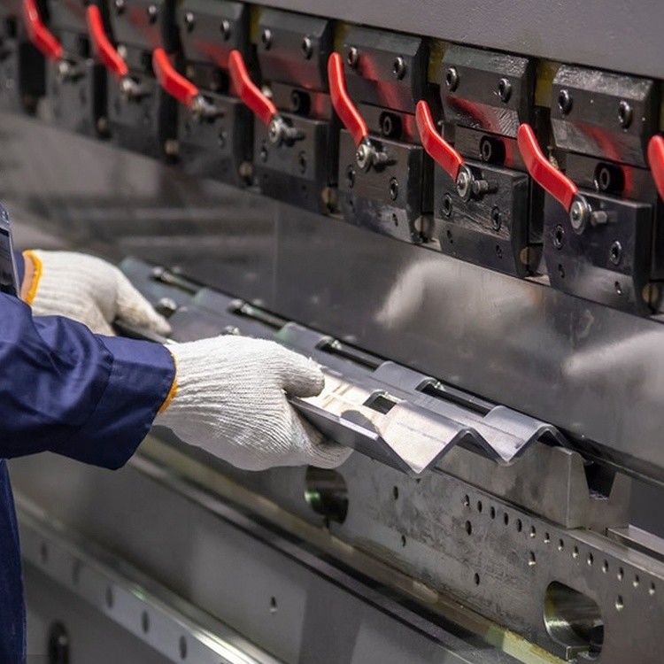 Production de tôles imprimées en 3D Parties de carrosserie automobile OEM Parties d'estampage en acier inoxydable