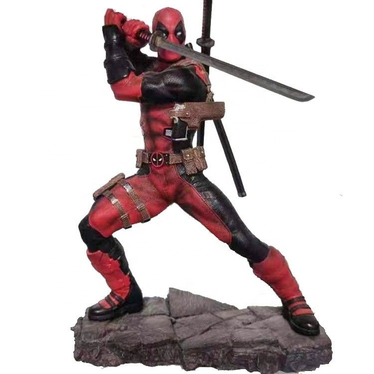 Prototypes de modèles en résine de Deadpool de haute qualité. Impression 3D personnalisée SLA et coulée sous vide.